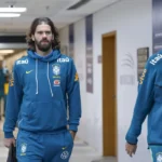 1 de 1 Alisson no Maracanã com a Seleção Brasileira - Foto: Rafael Ribeiro/CBF